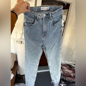 Stradivarius Slim fit mom jean